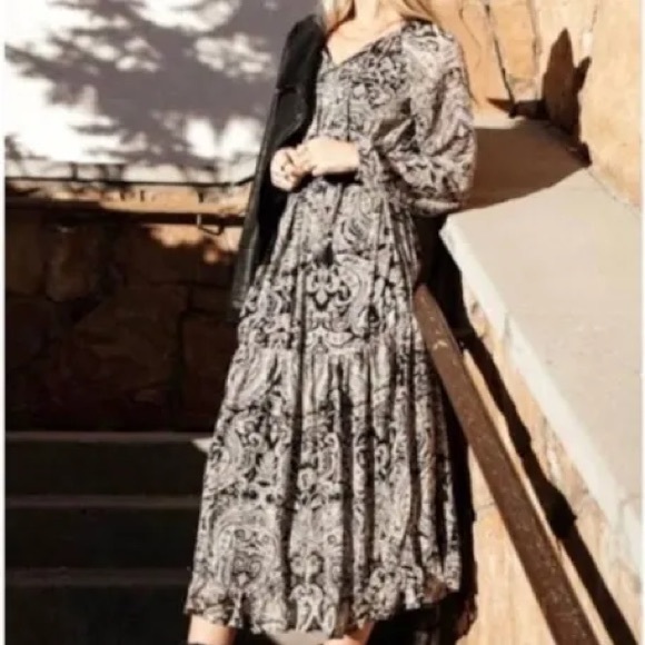 Anthropologie Dresses & Skirts - Anthropologie O.P.T. Dress Midi Long Sleeves Ruffles Boho Paisley Tan Sage NWT S